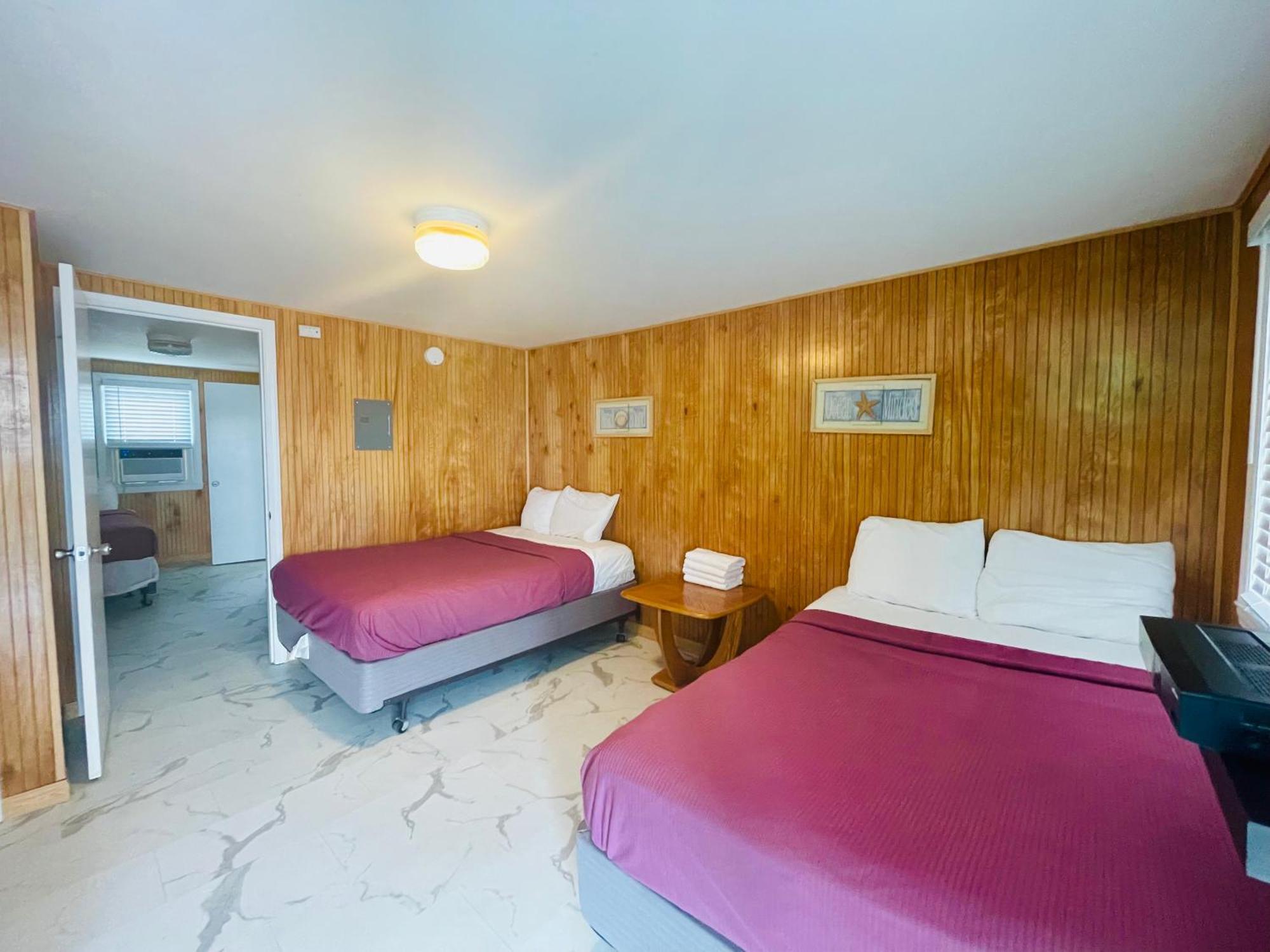 Boardwalk Sand & Surf Beach Hotel Oceanfront ซีไซด์ไฮทส์ ภายนอก รูปภาพ